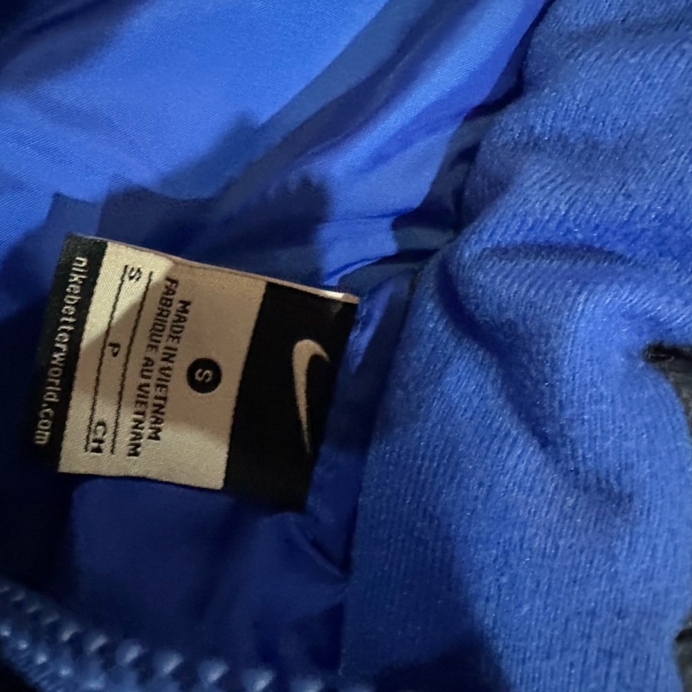 Nike Royal Blue Jacket - Picture 3 of 3